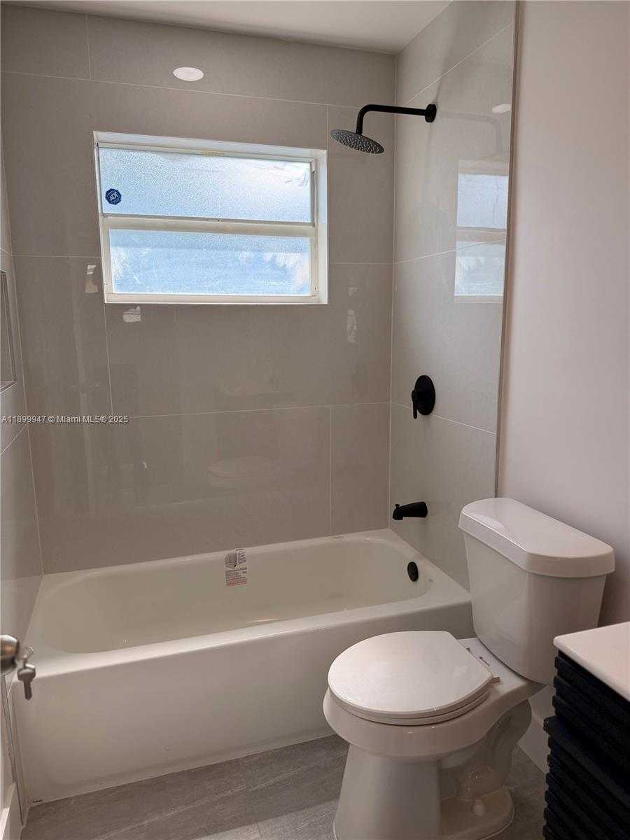 Small Image of 809 NORTH WEST 12TH AVE, Fort Lauderdale Number 37