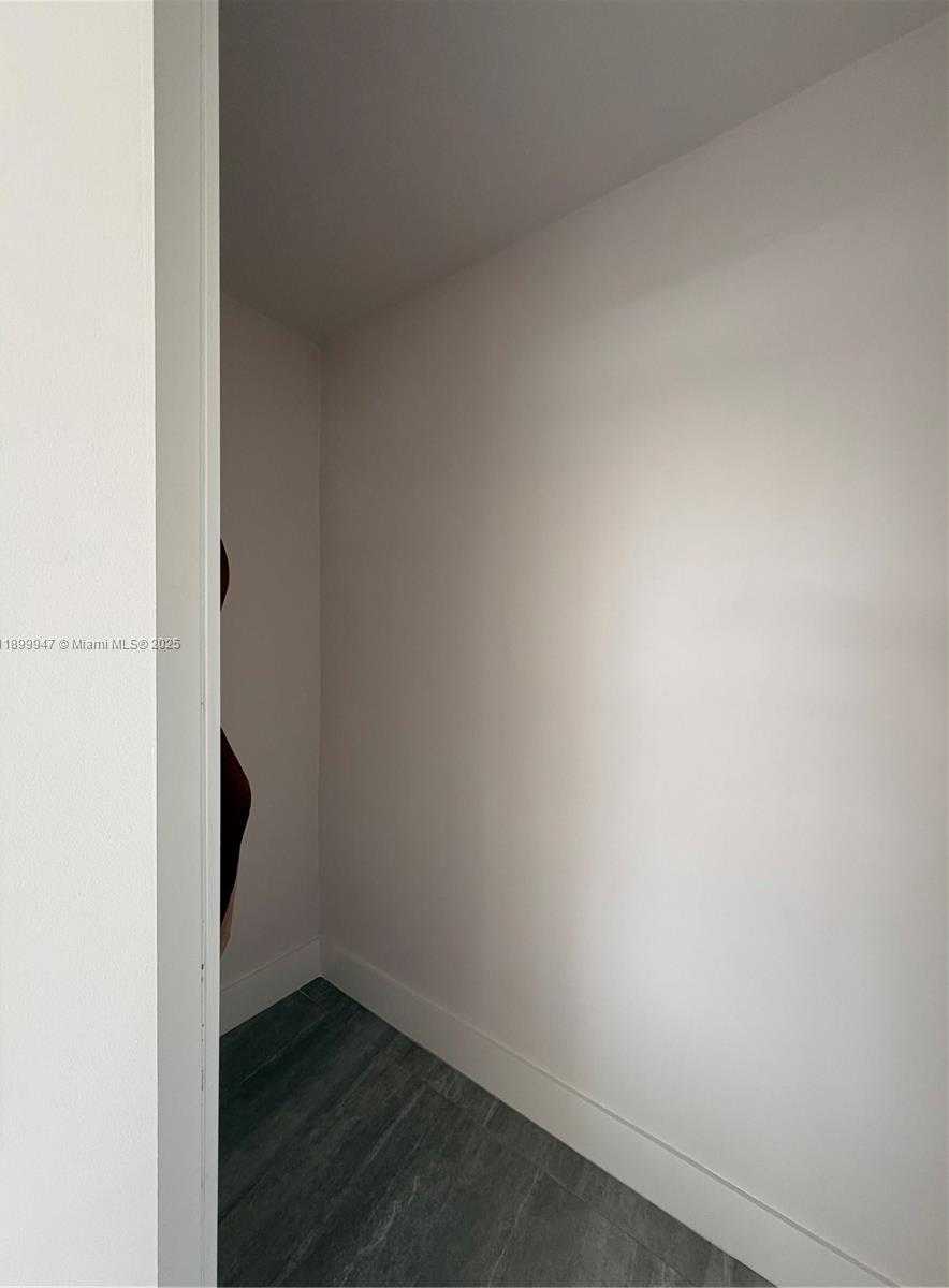 Small Image of 809 NORTH WEST 12TH AVE, Fort Lauderdale Number 41