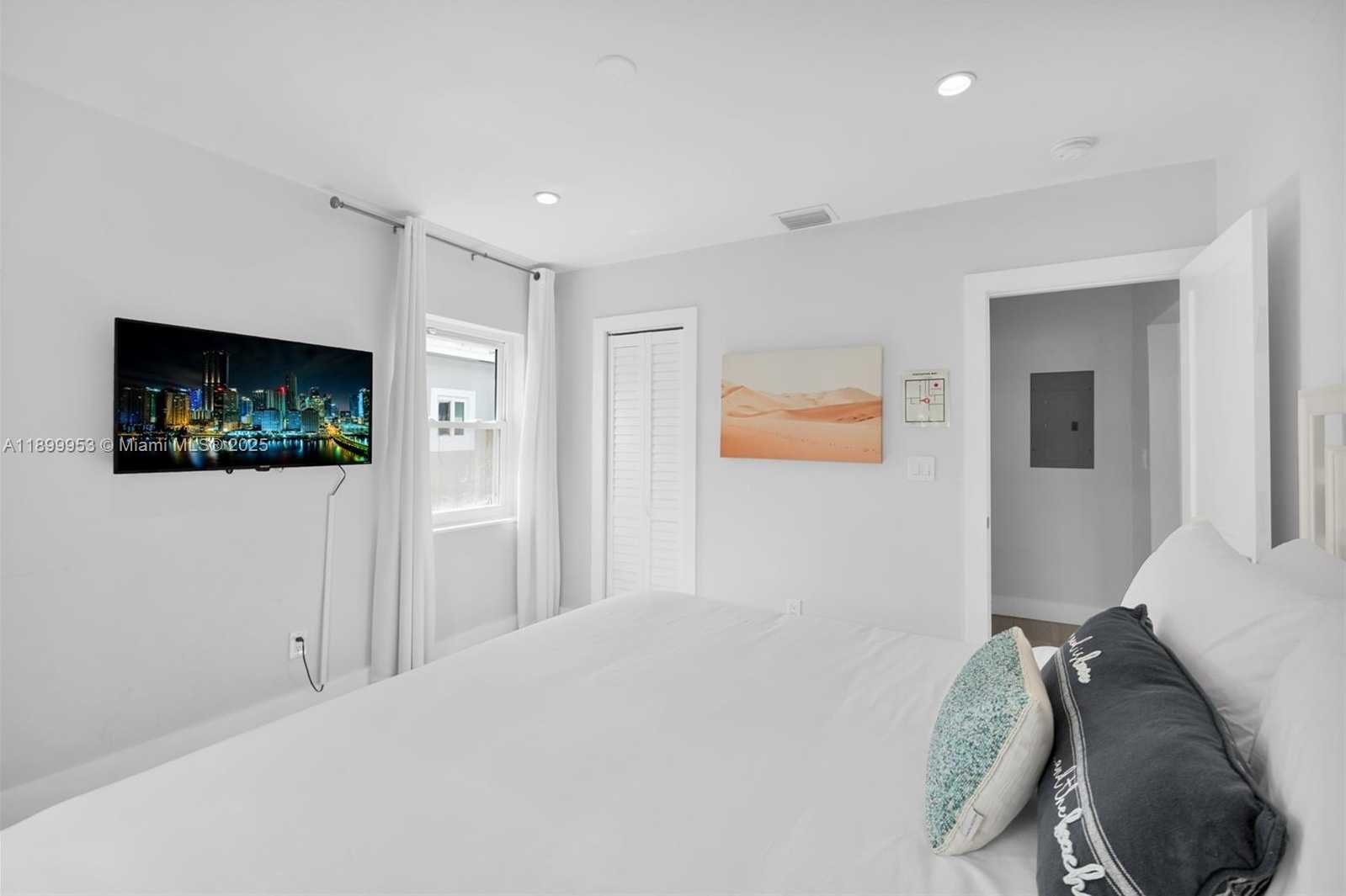 Small Image of 1315 NORTH EAST 16TH AVE, Fort Lauderdale Number 20