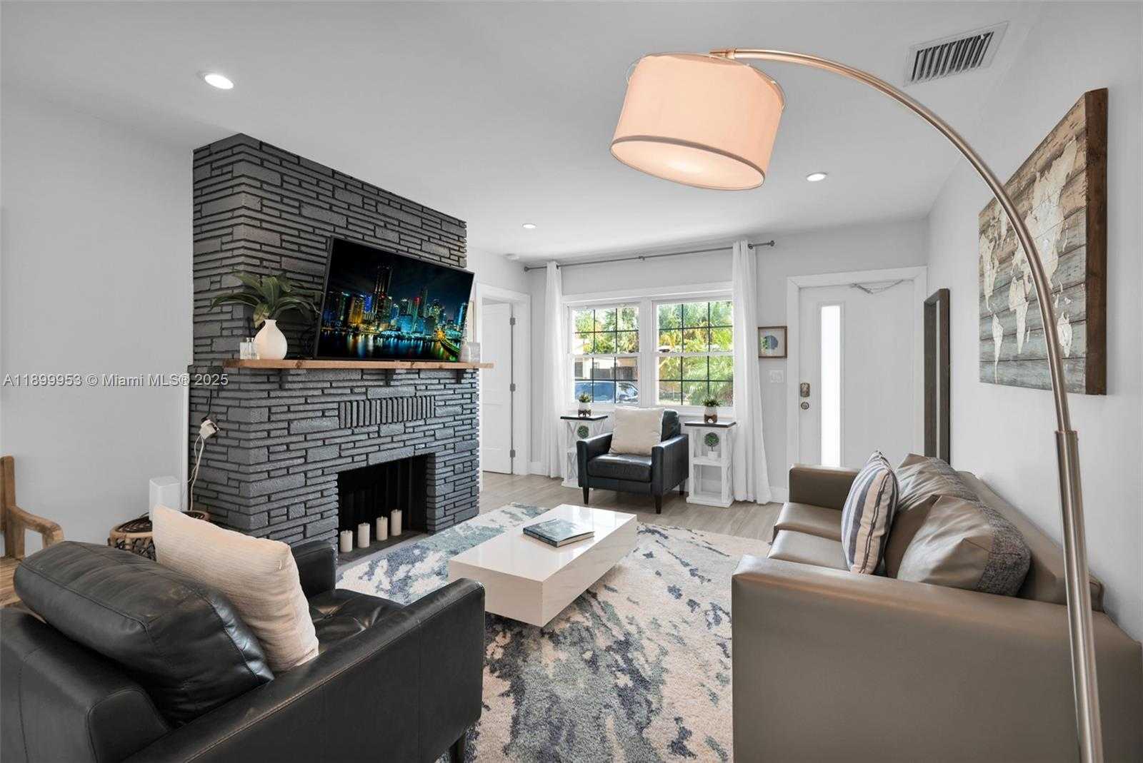 Small Image of 1315 NORTH EAST 16TH AVE, Fort Lauderdale Number 6
