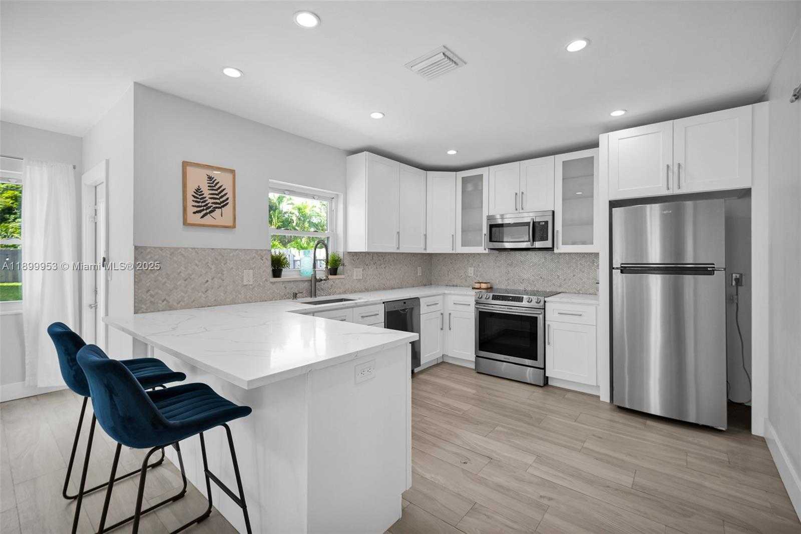 Small Image of 1315 NORTH EAST 16TH AVE, Fort Lauderdale Number 7