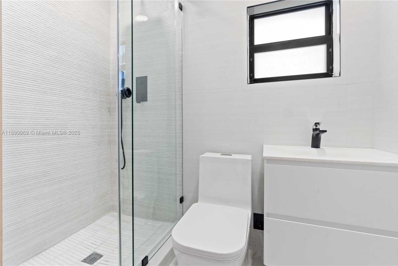 Small Image of 2020 NORTH EAST 54TH, Fort Lauderdale Number 17