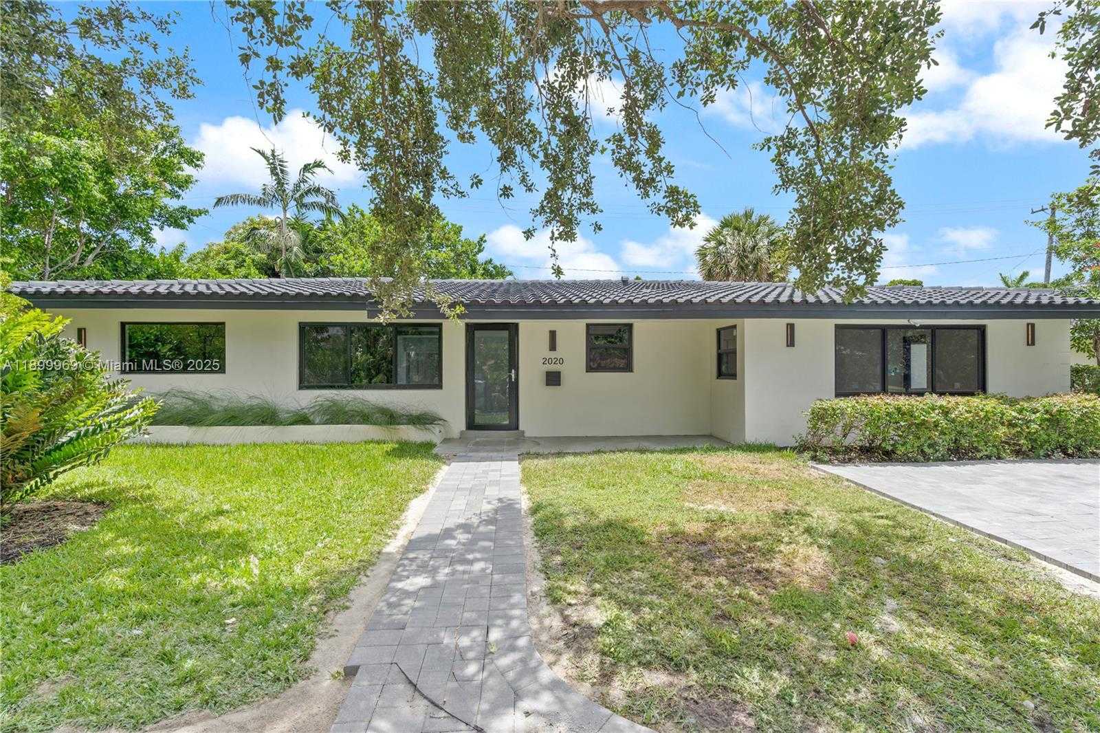 Small Image of 2020 NORTH EAST 54TH, Fort Lauderdale Number 24