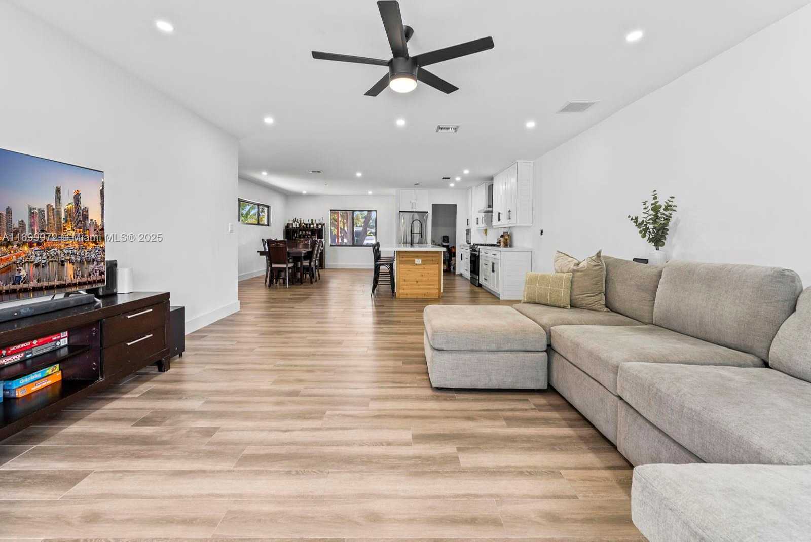 Small Image of 10415 SOUTH WEST 200TH ST, Cutler Bay Number 17