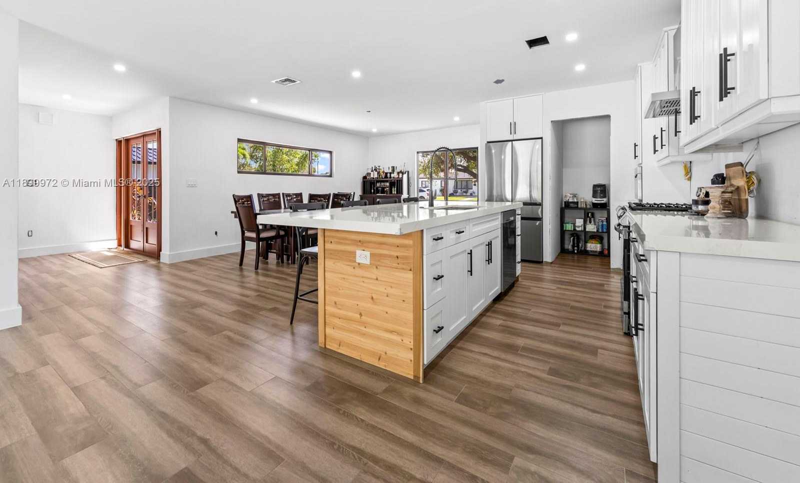 Small Image of 10415 SOUTH WEST 200TH ST, Cutler Bay Number 6