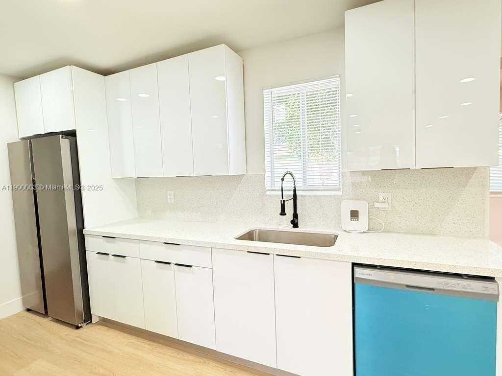 Small Image of 3241 NORTH WEST 16TH ST, Lauderhill Number 3