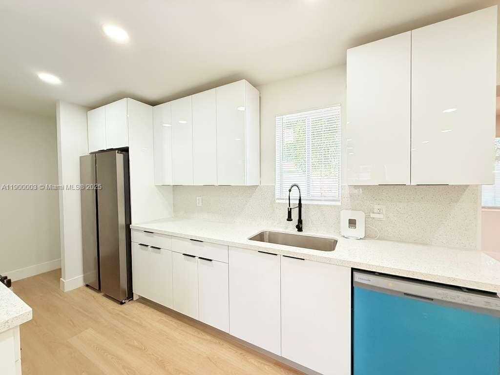 Small Image of 3241 NORTH WEST 16TH ST, Lauderhill Number 6