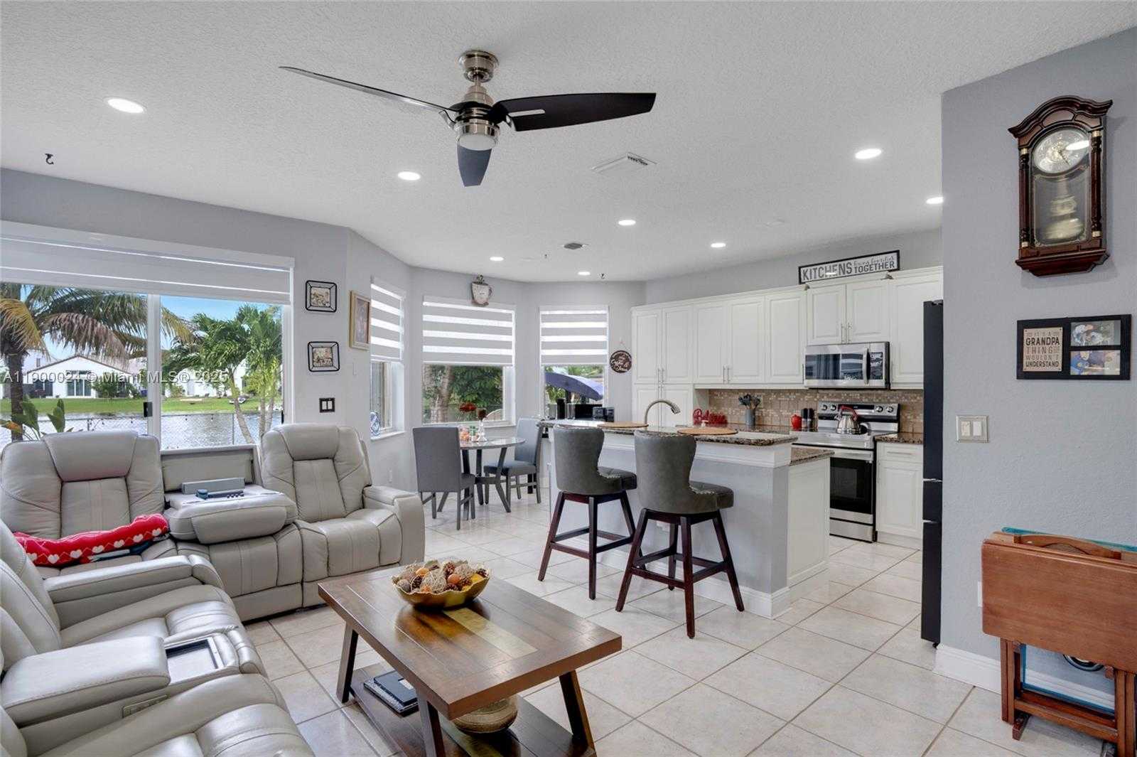 Small Image of 15865 NORTH WEST 7TH ST, Pembroke Pines Number 18