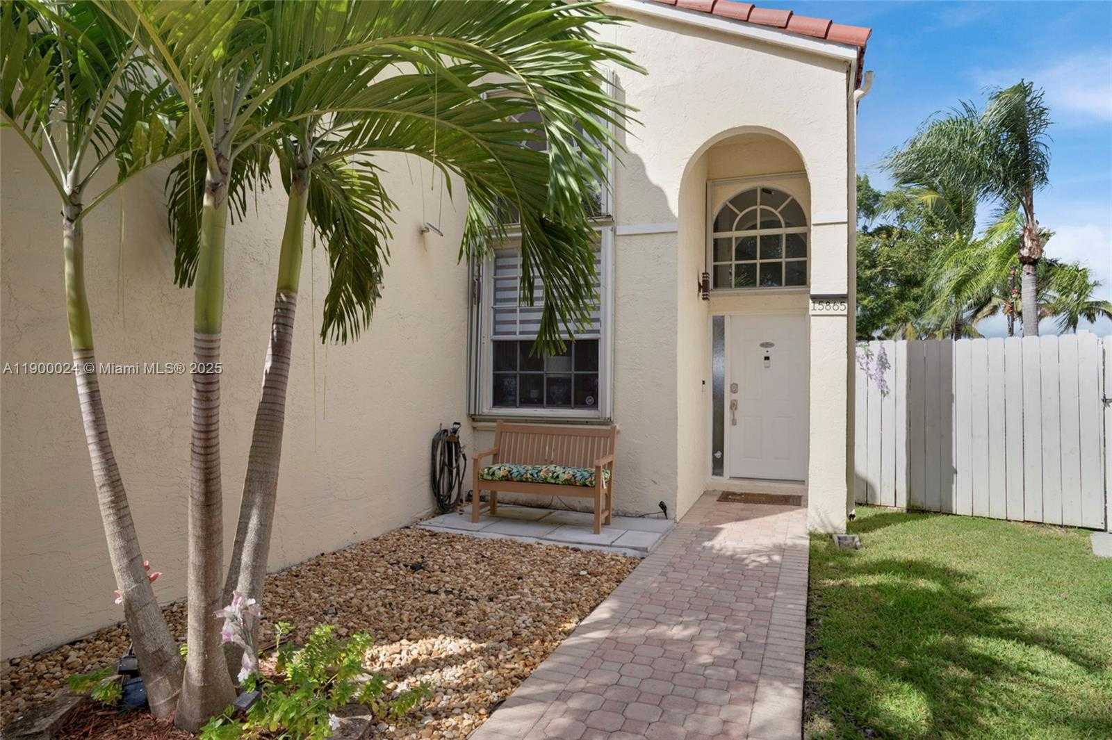 Small Image of 15865 NORTH WEST 7TH ST, Pembroke Pines Number 5