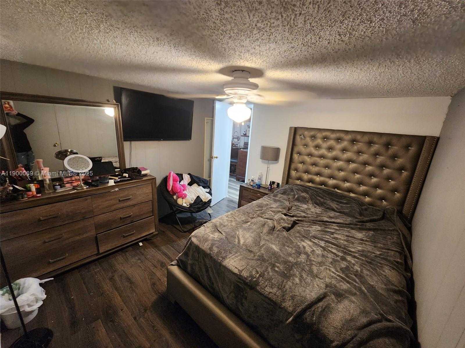 Small Image of 21640 NORTH WEST 3RD ST, Pembroke Pines Number 13