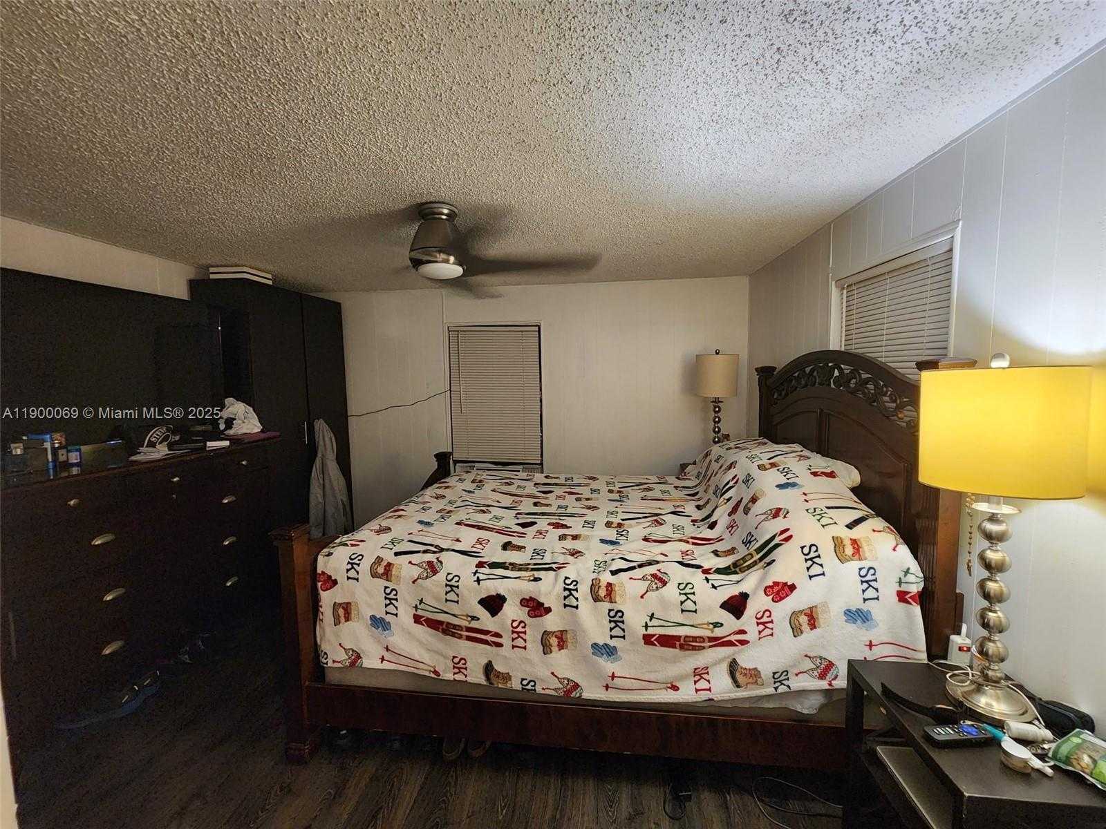 Small Image of 21640 NORTH WEST 3RD ST, Pembroke Pines Number 20
