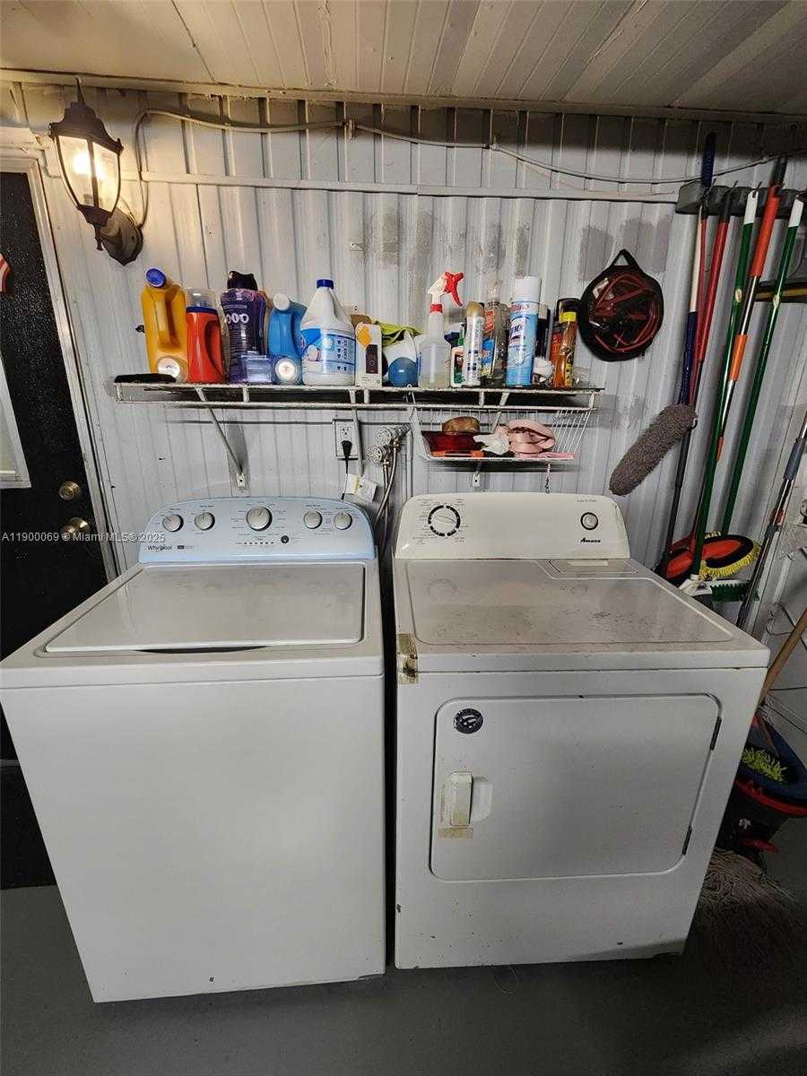 Small Image of 21640 NORTH WEST 3RD ST, Pembroke Pines Number 22
