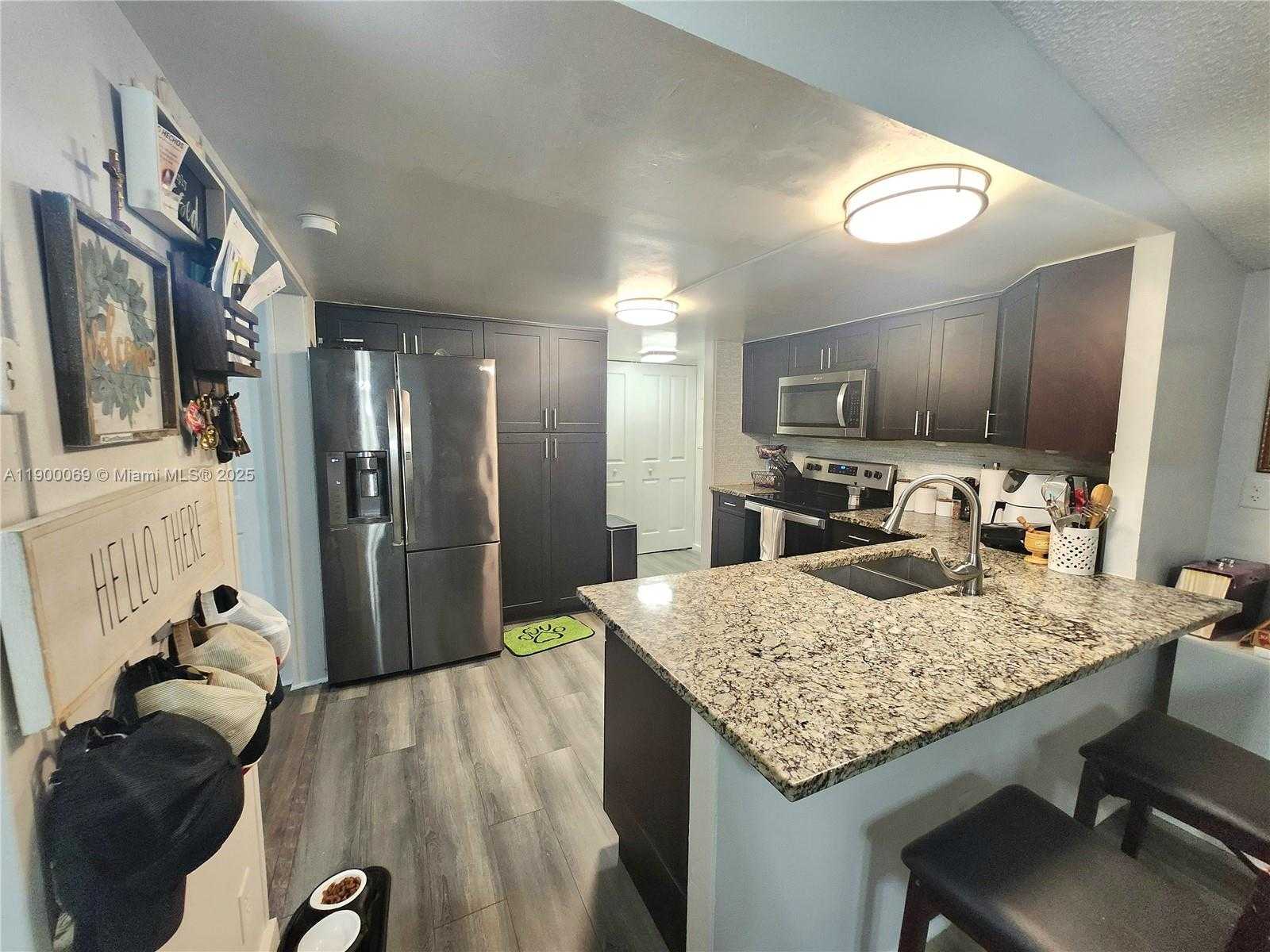 Small Image of 21640 NORTH WEST 3RD ST, Pembroke Pines Number 3