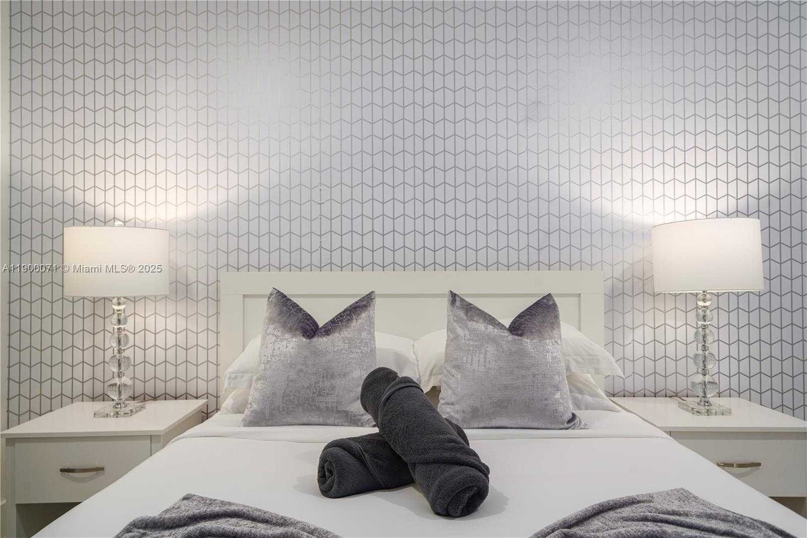 Small Image of 474 PENINSULA DR, Fort Pierce Number 25