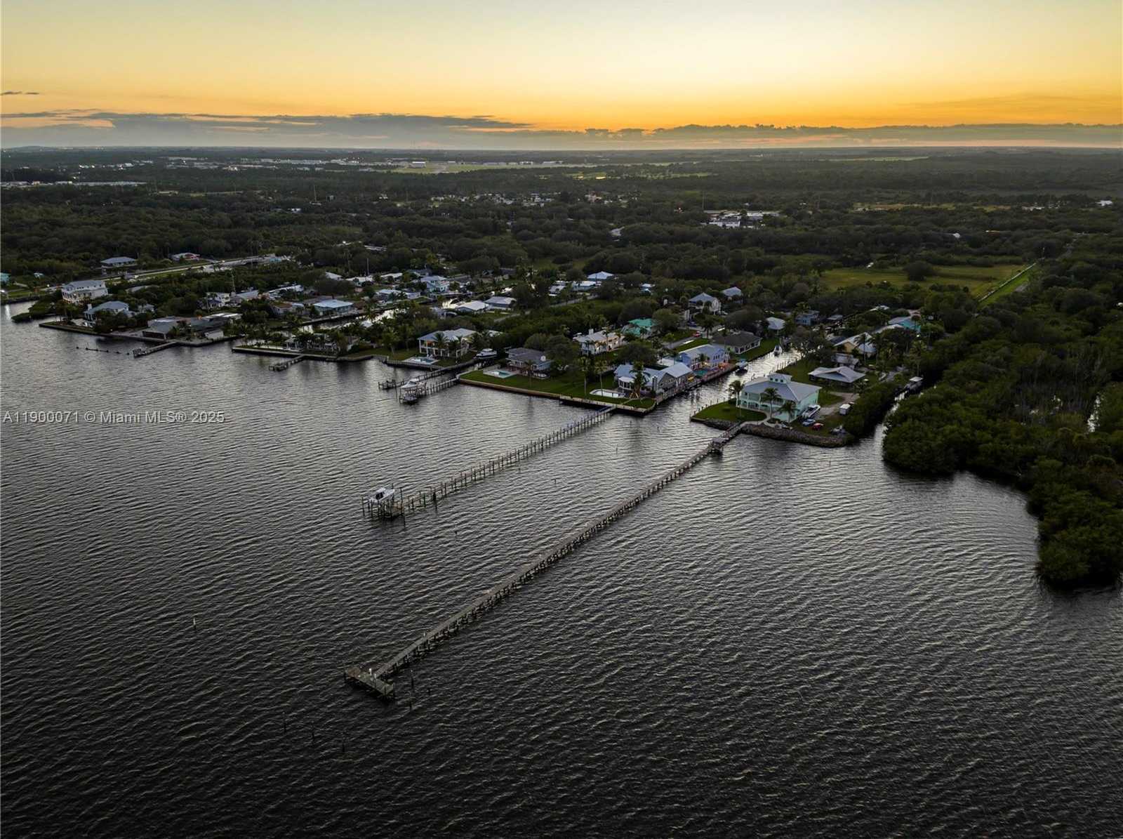 Small Image of 474 PENINSULA DR, Fort Pierce Number 69