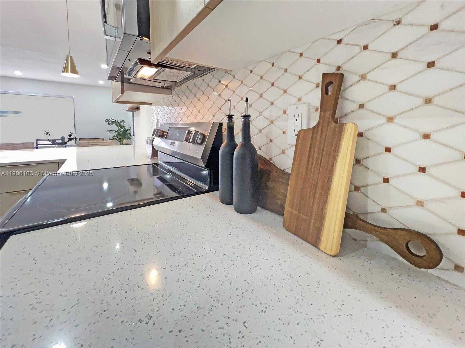 Small Image of 515 NORTH WEST 30TH TER, Fort Lauderdale Number 13