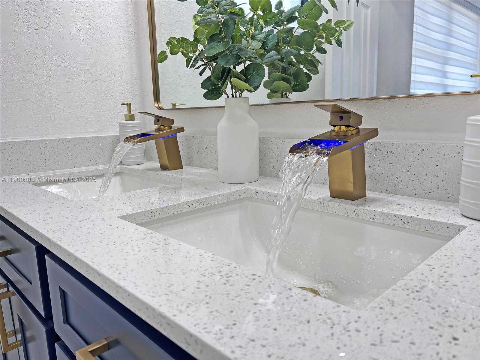 Small Image of 515 NORTH WEST 30TH TER, Fort Lauderdale Number 23