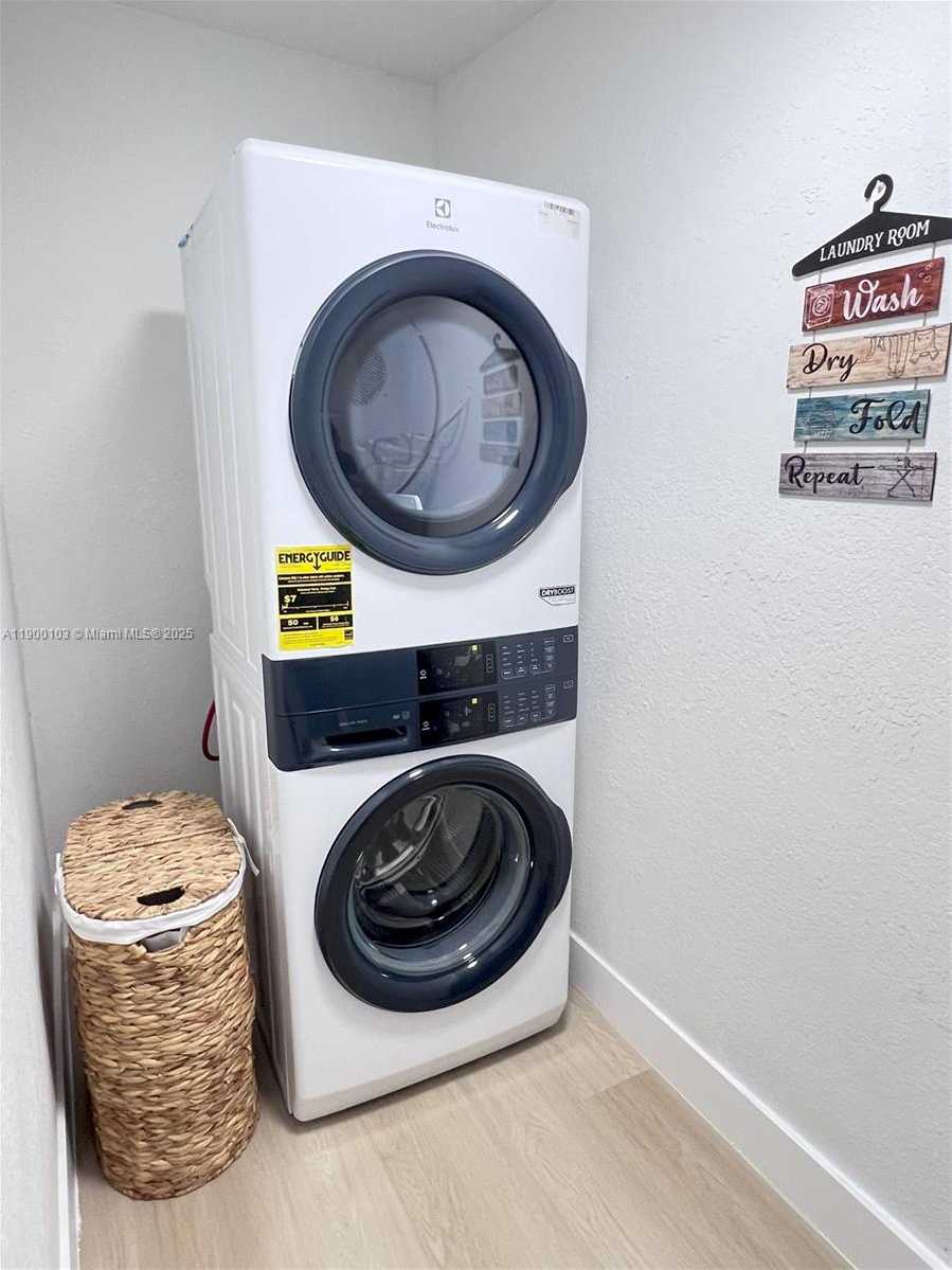 Small Image of 515 NORTH WEST 30TH TER, Fort Lauderdale Number 31