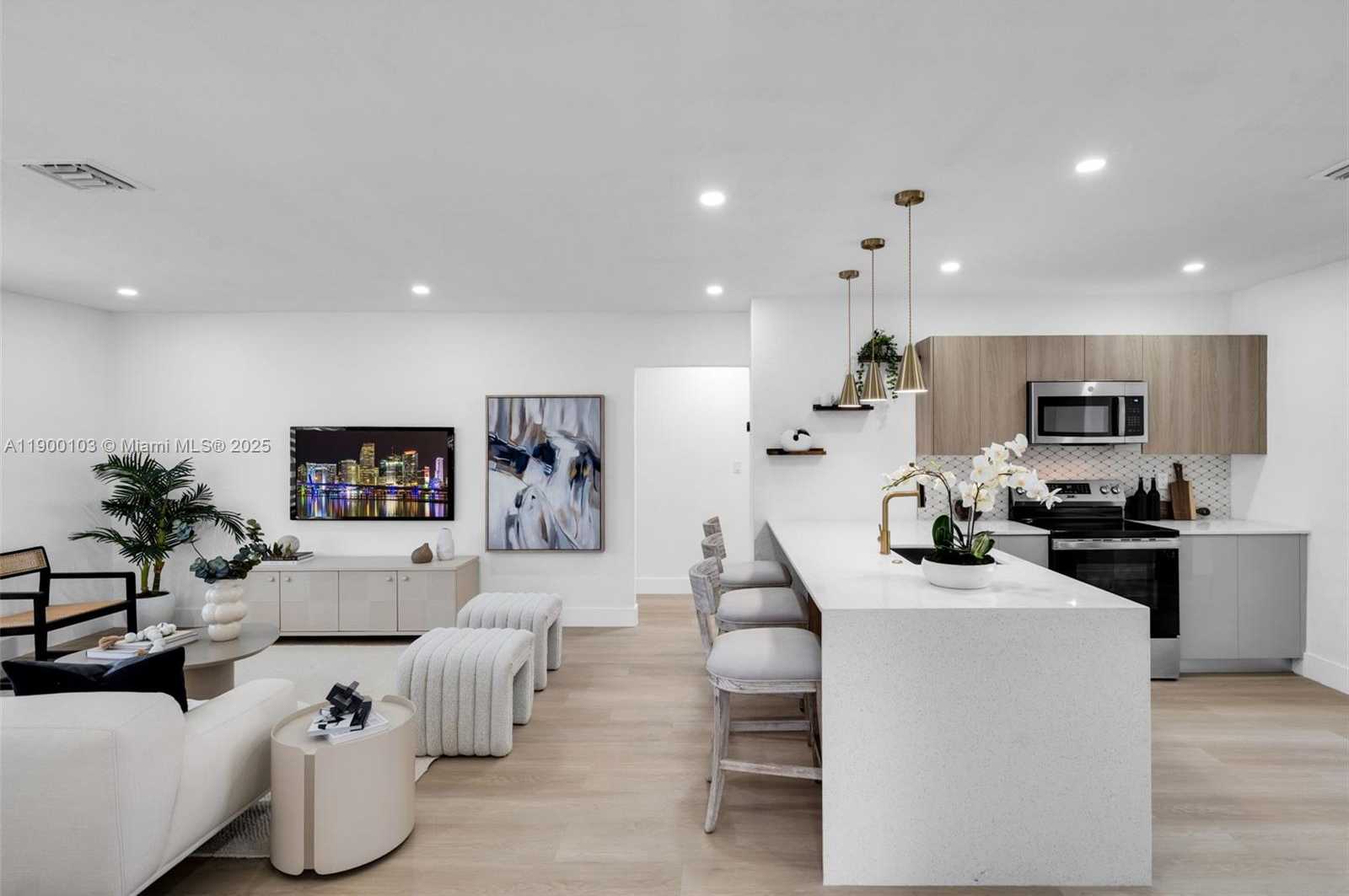 Small Image of 515 NORTH WEST 30TH TER, Fort Lauderdale Number 5