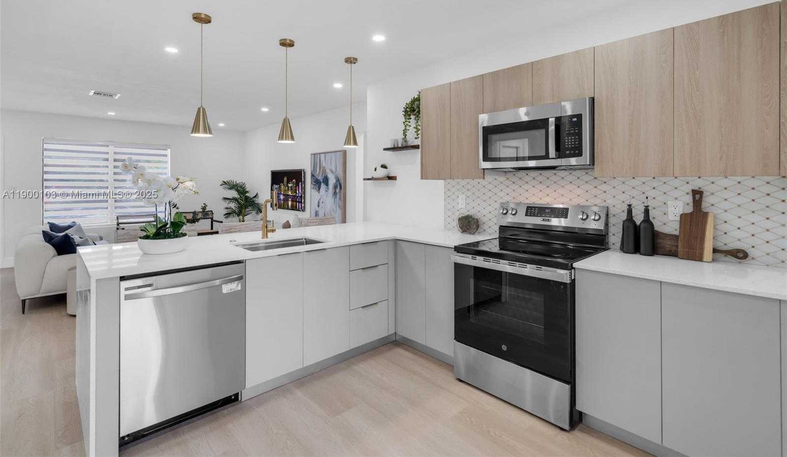 Small Image of 515 NORTH WEST 30TH TER, Fort Lauderdale Number 7