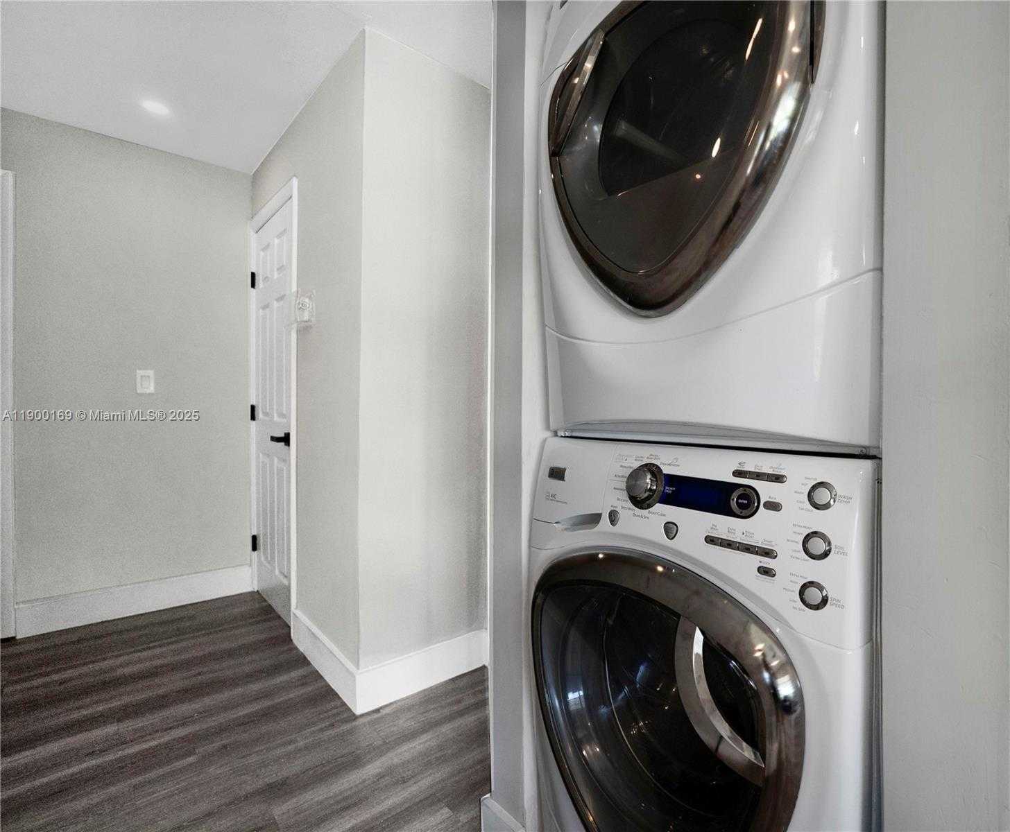 Small Image of 1841 NORTH WEST 26TH AVE, Fort Lauderdale Number 15