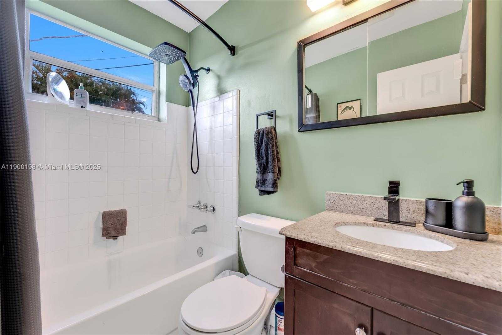Small Image of 1200 NORTH WEST 41ST ST, Oakland Park Number 18