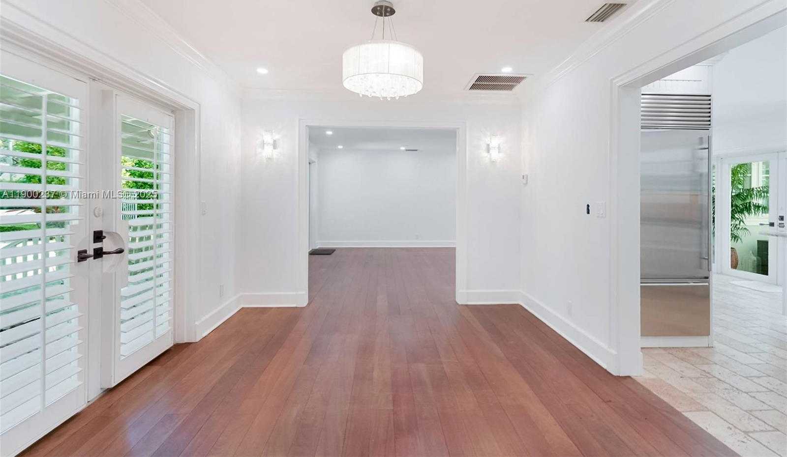 Imagen de Pequeño Objeto