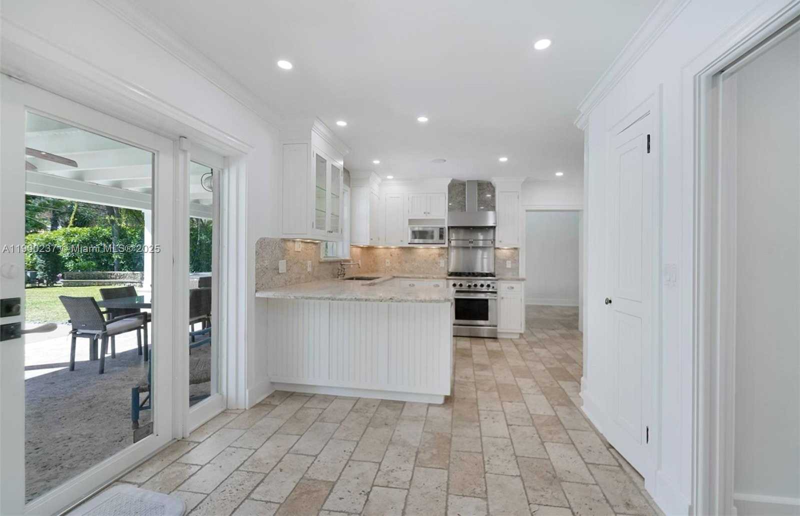 Imagen de Pequeño Objeto