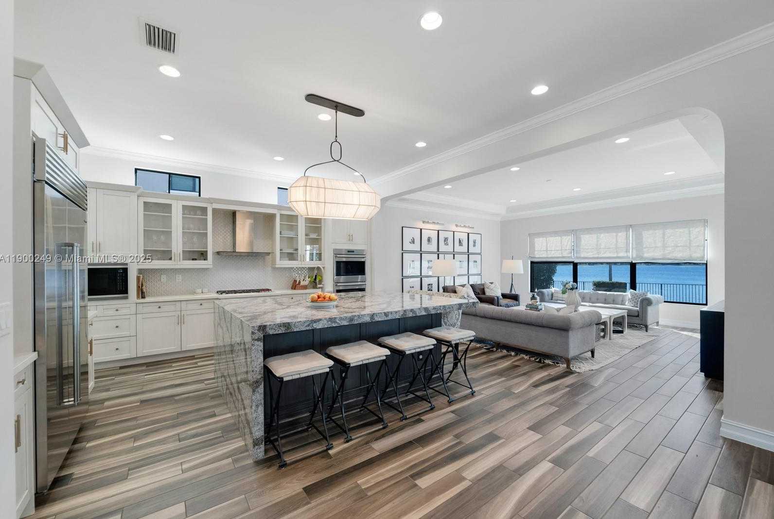 Small Image of 8445 EAST WATERCREST CIR E, Parkland Number 12