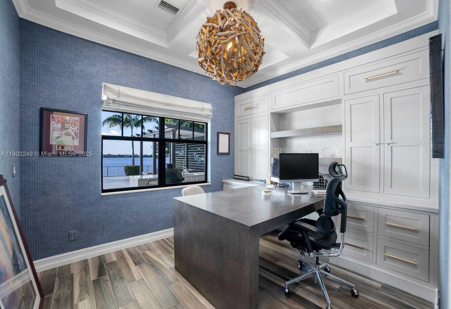 Small Image of 8445 EAST WATERCREST CIR E, Parkland Number 20