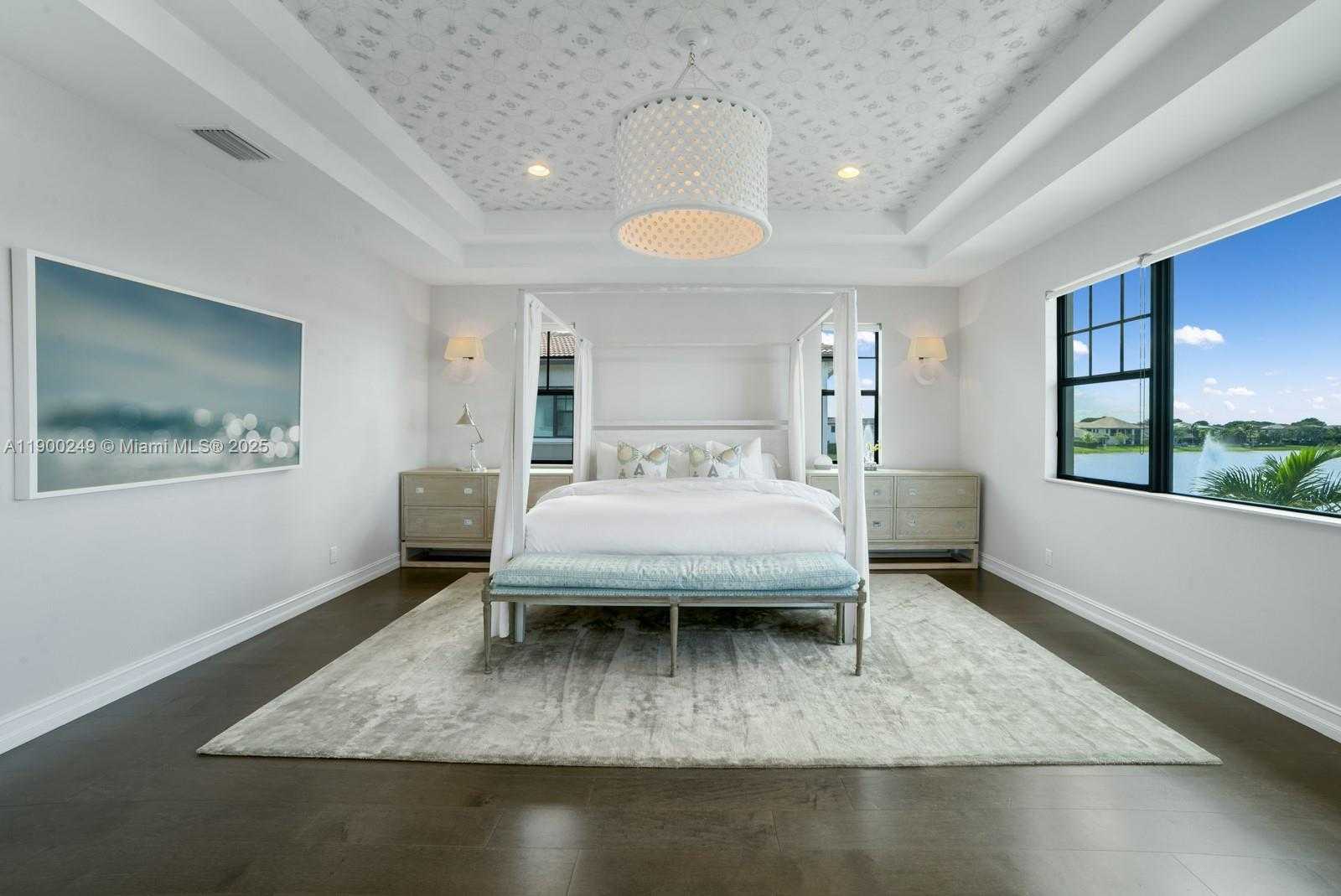 Small Image of 8445 EAST WATERCREST CIR E, Parkland Number 33