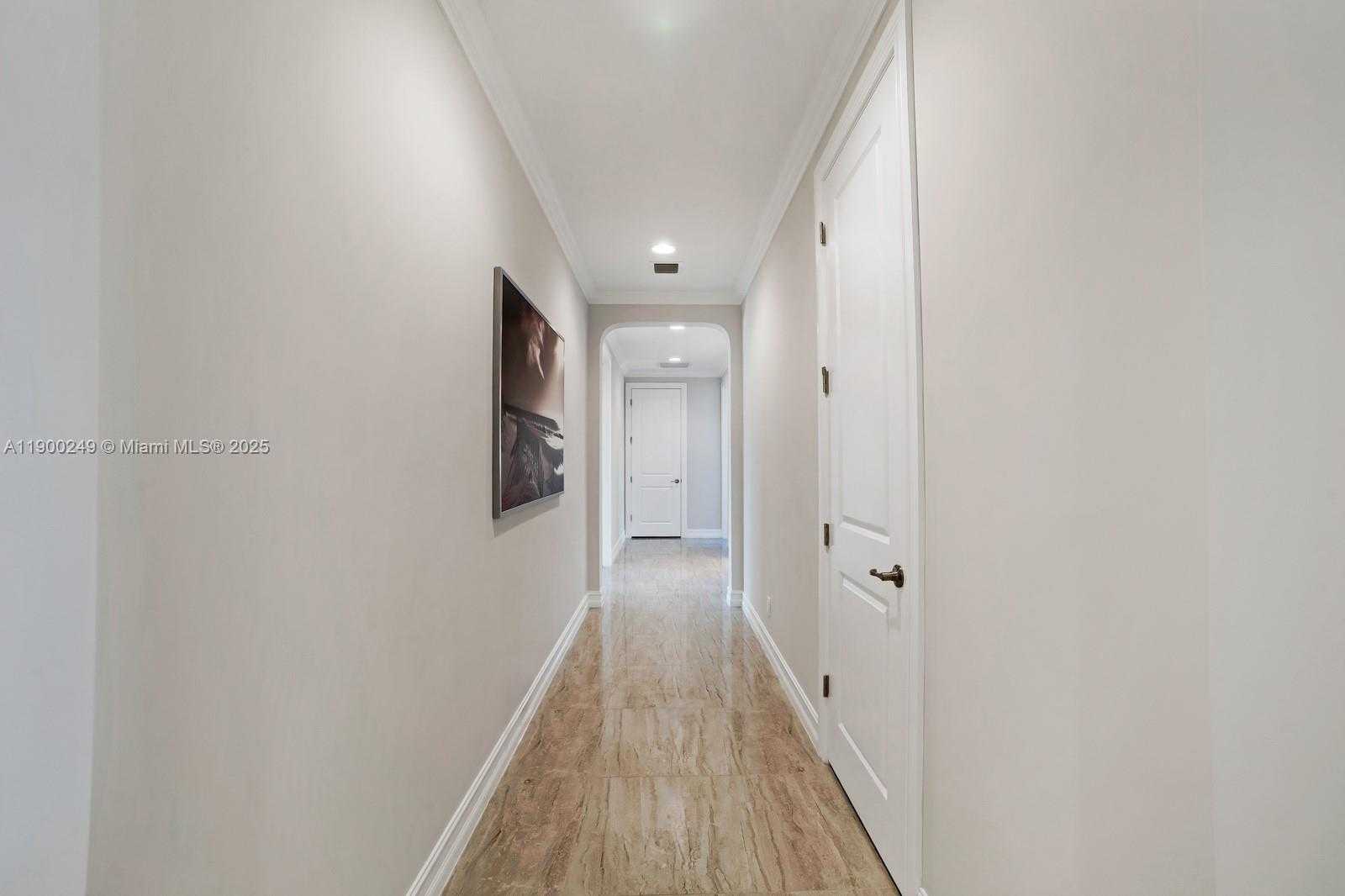 Small Image of 8445 EAST WATERCREST CIR E, Parkland Number 43