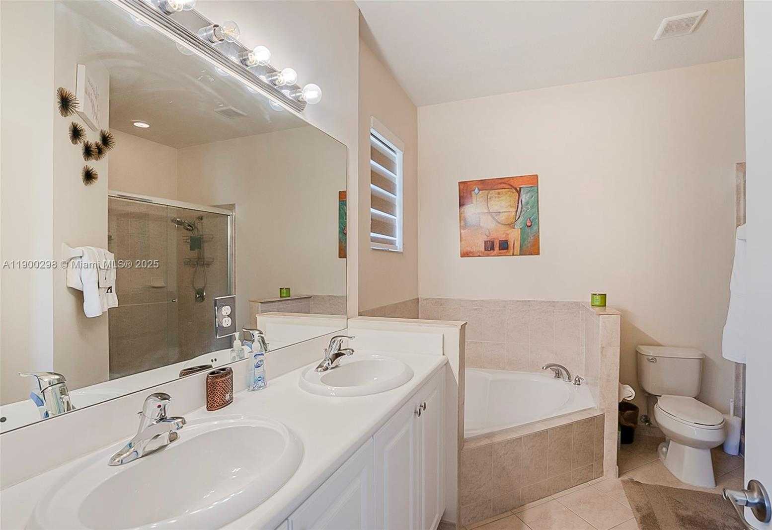 Small Image of 11271 SOUTH WEST 234TH TER, Homestead Number 21