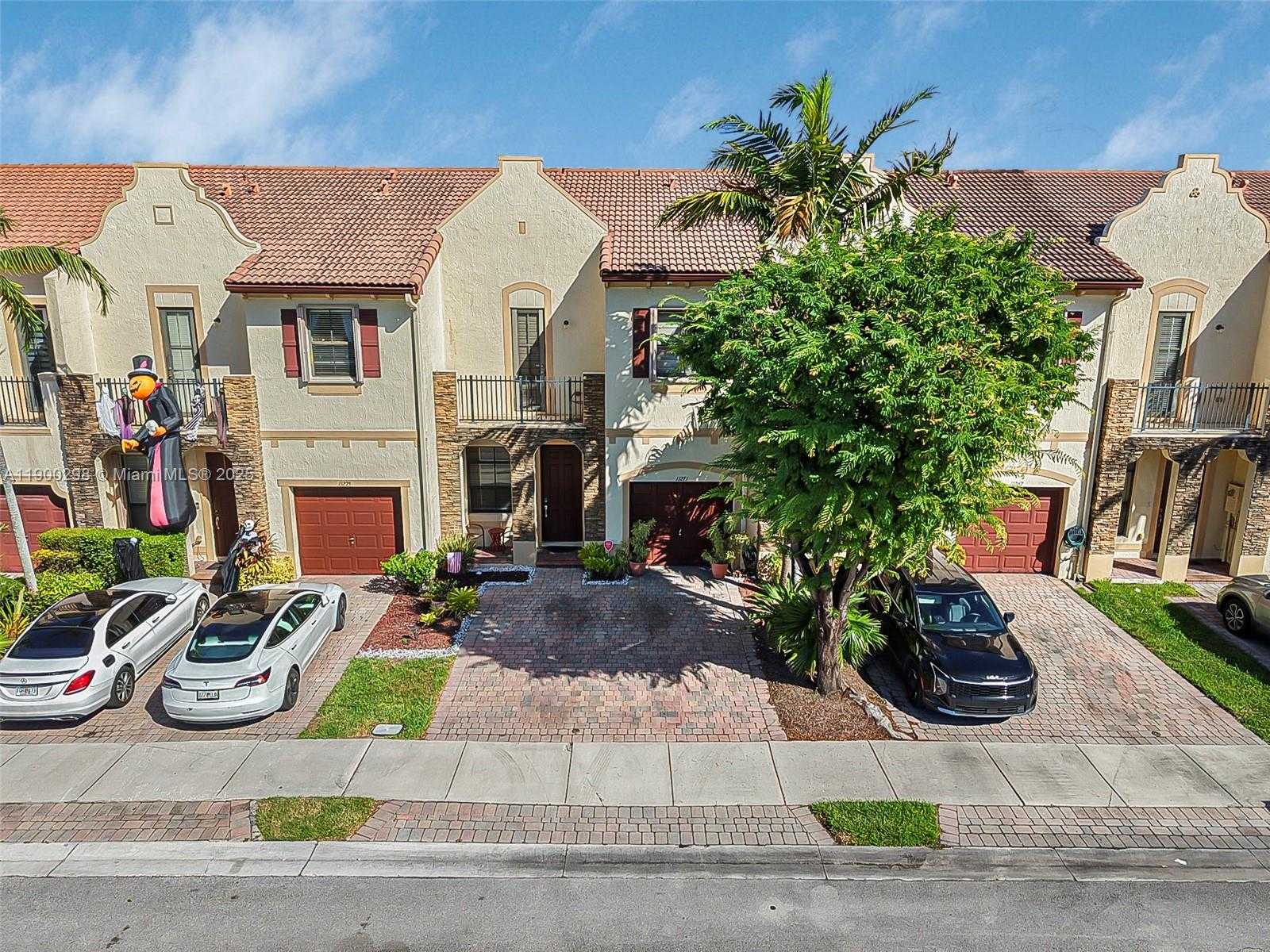 Small Image of 11271 SOUTH WEST 234TH TER, Homestead Number 32
