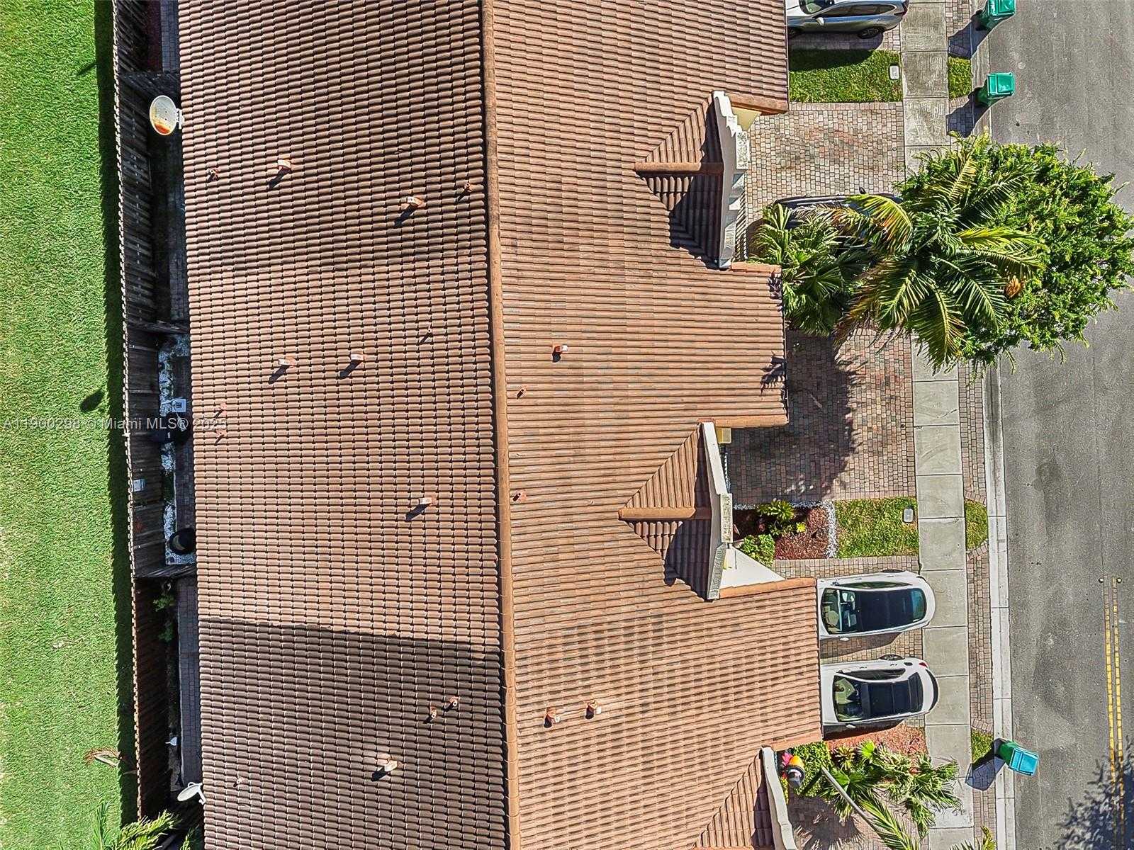 Small Image of 11271 SOUTH WEST 234TH TER, Homestead Number 35