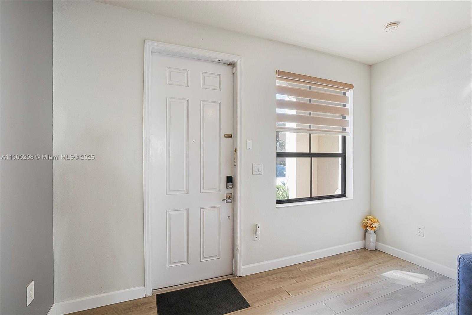 Small Image of 11271 SOUTH WEST 234TH TER, Homestead Number 4