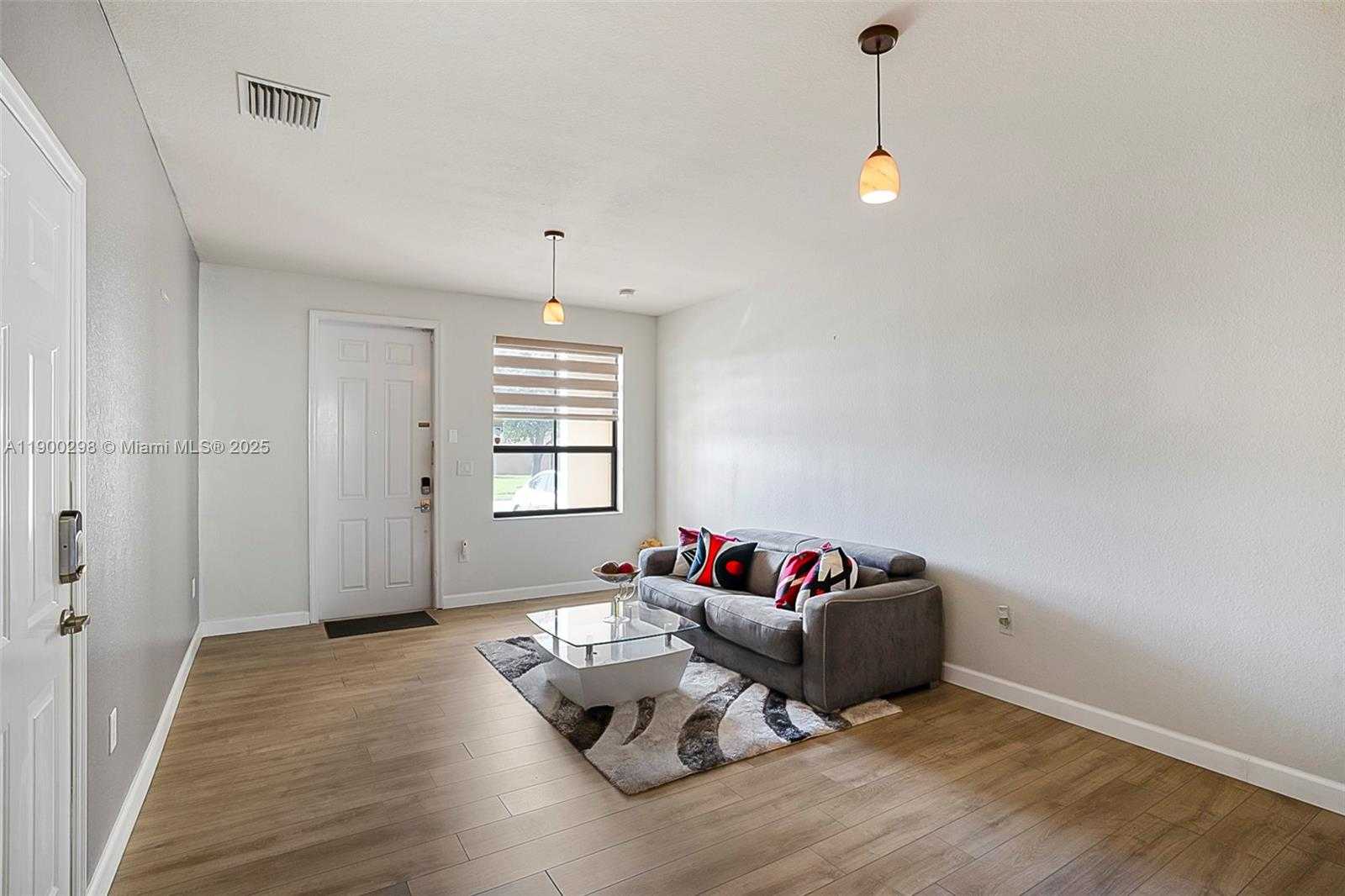 Small Image of 11271 SOUTH WEST 234TH TER, Homestead Number 7