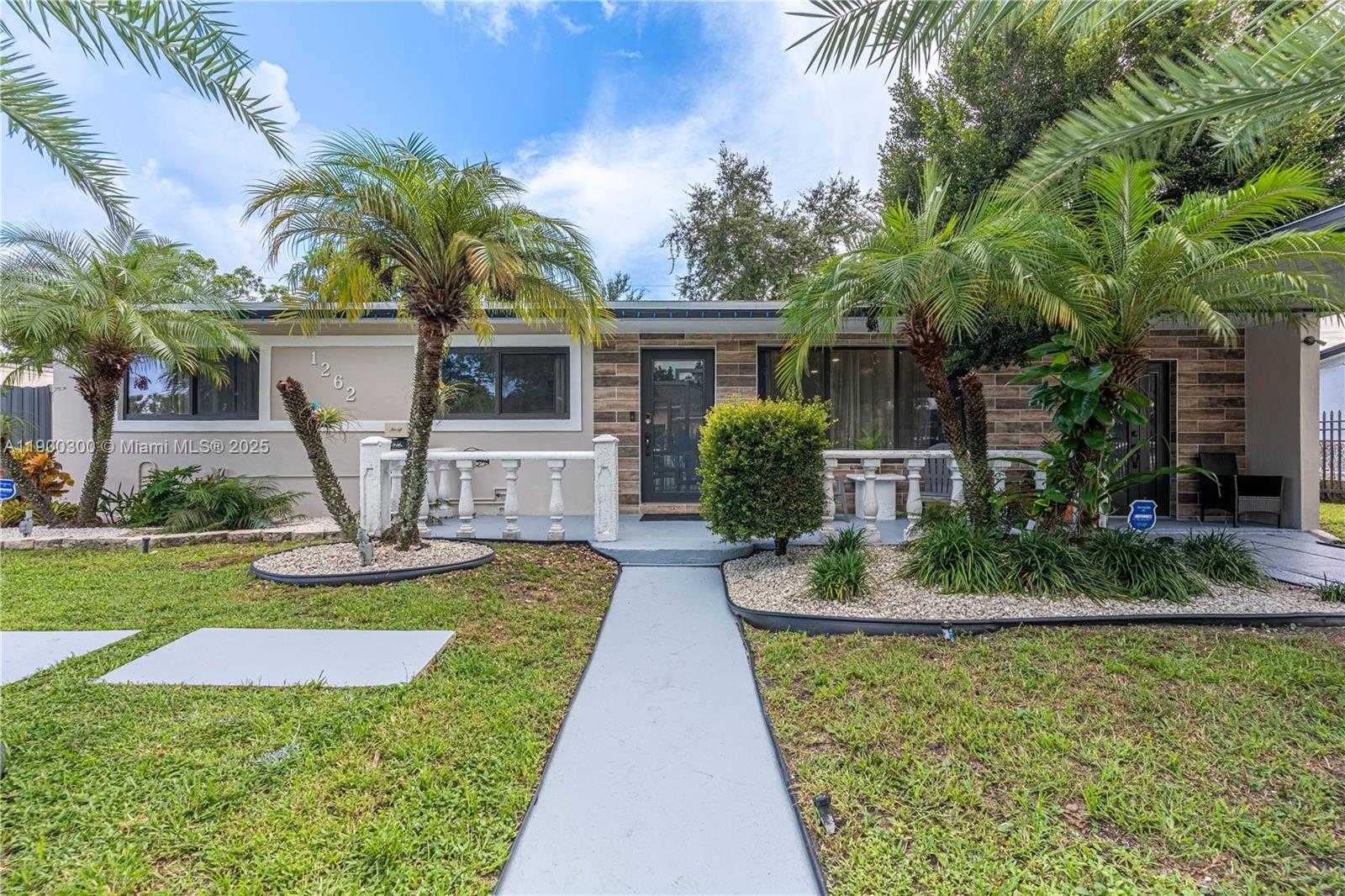 Small Image of 1262 NORTH WEST 172ND TER, Miami Gardens Number 35