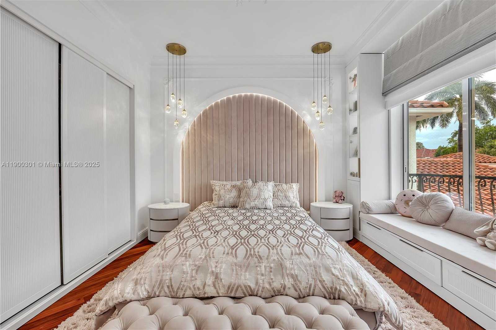 Small Image of 1594 SHORELINE WAY, Hollywood Number 19