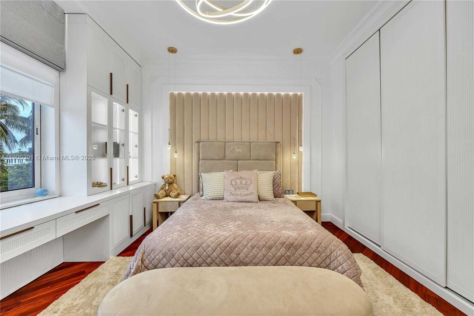 Small Image of 1594 SHORELINE WAY, Hollywood Number 22