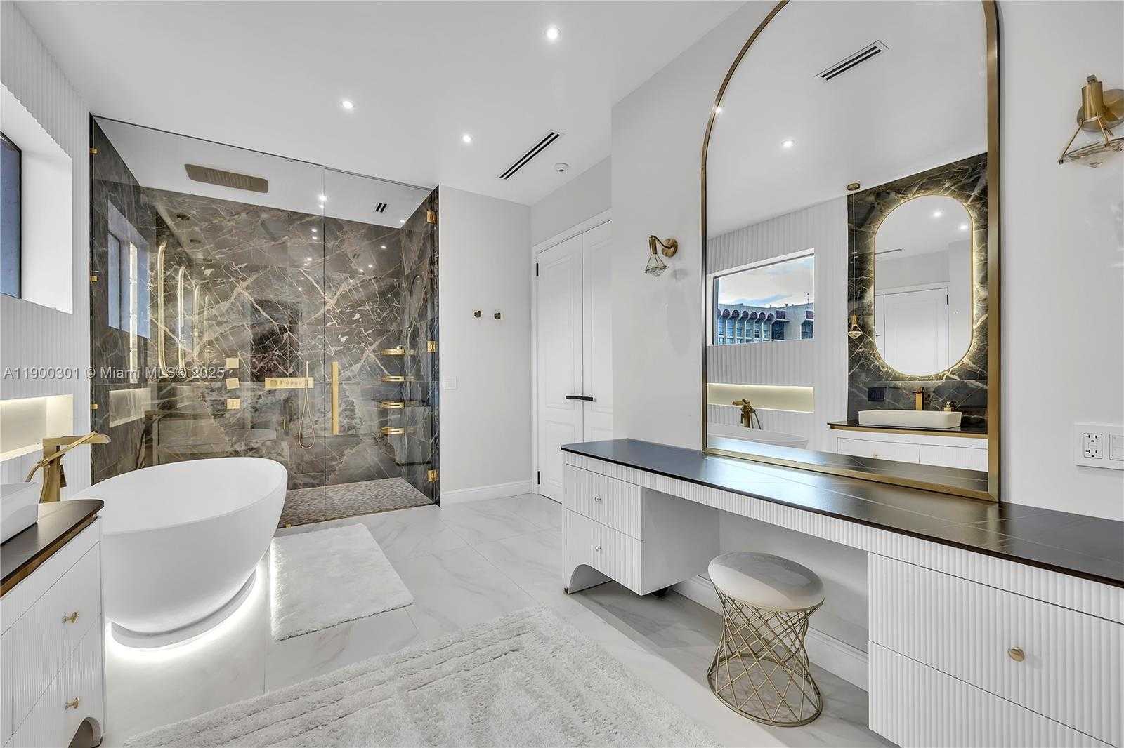 Small Image of 1594 SHORELINE WAY, Hollywood Number 29