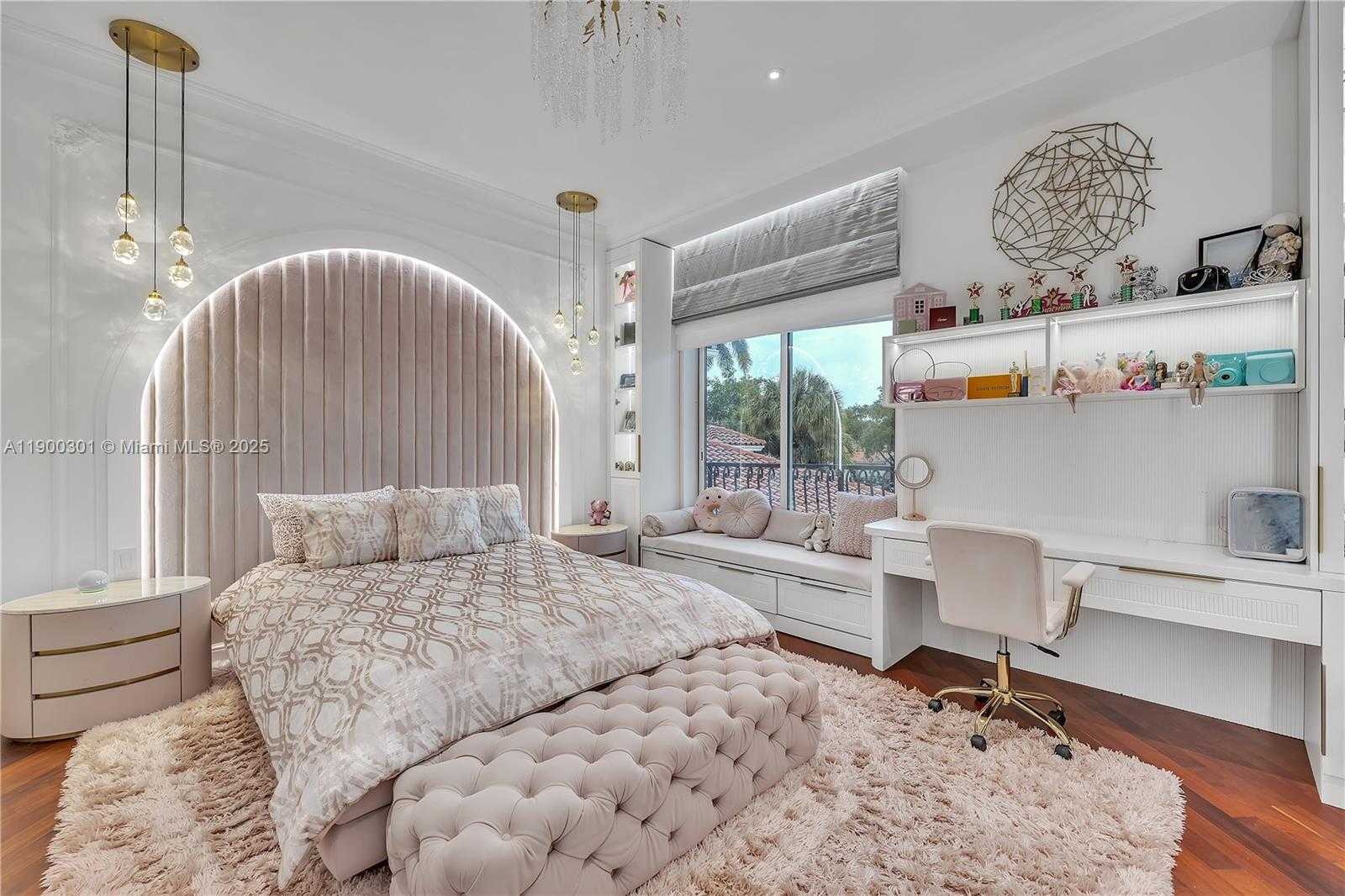 Small Image of 1594 SHORELINE WAY, Hollywood Number 37