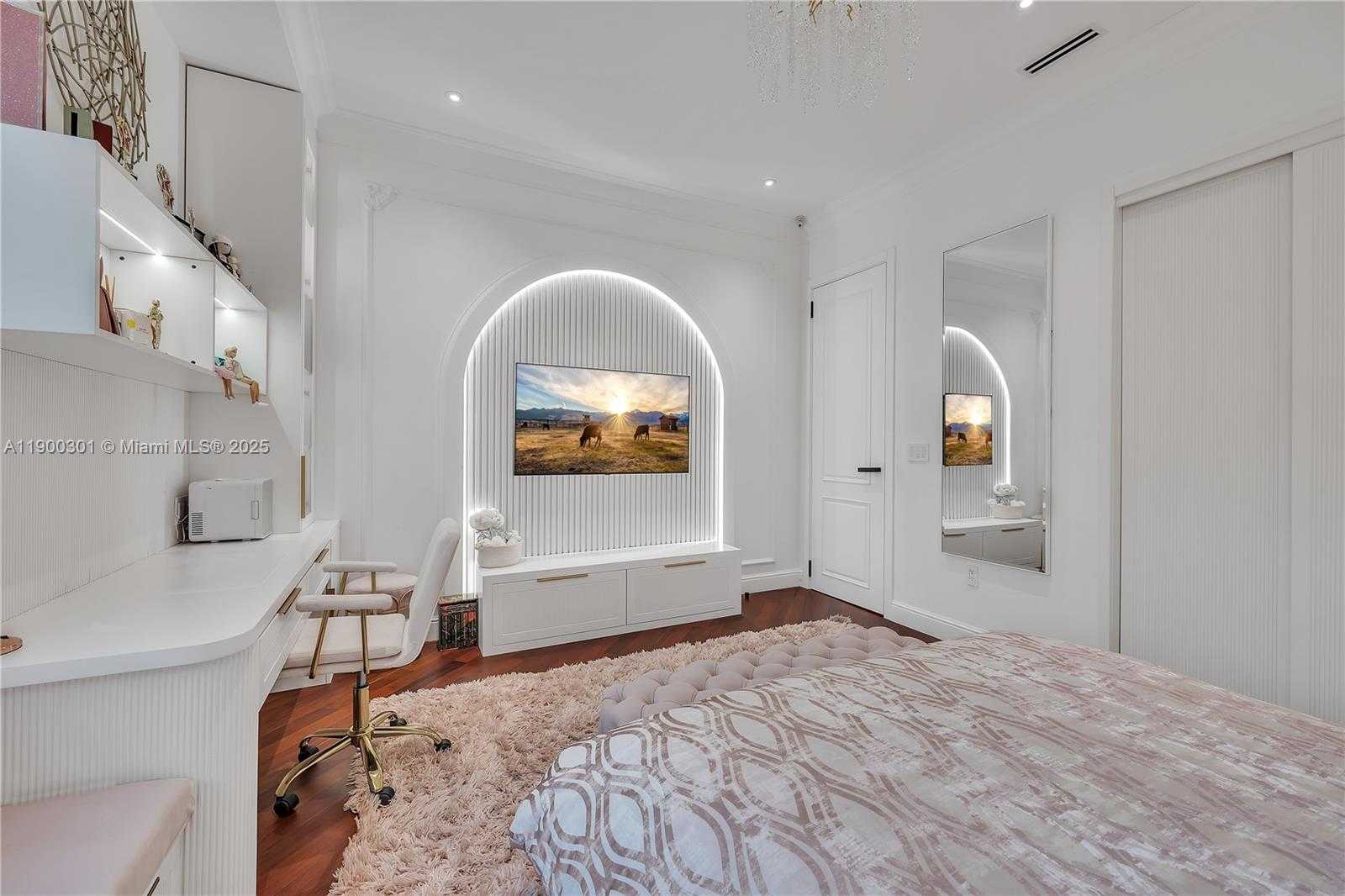Small Image of 1594 SHORELINE WAY, Hollywood Number 38