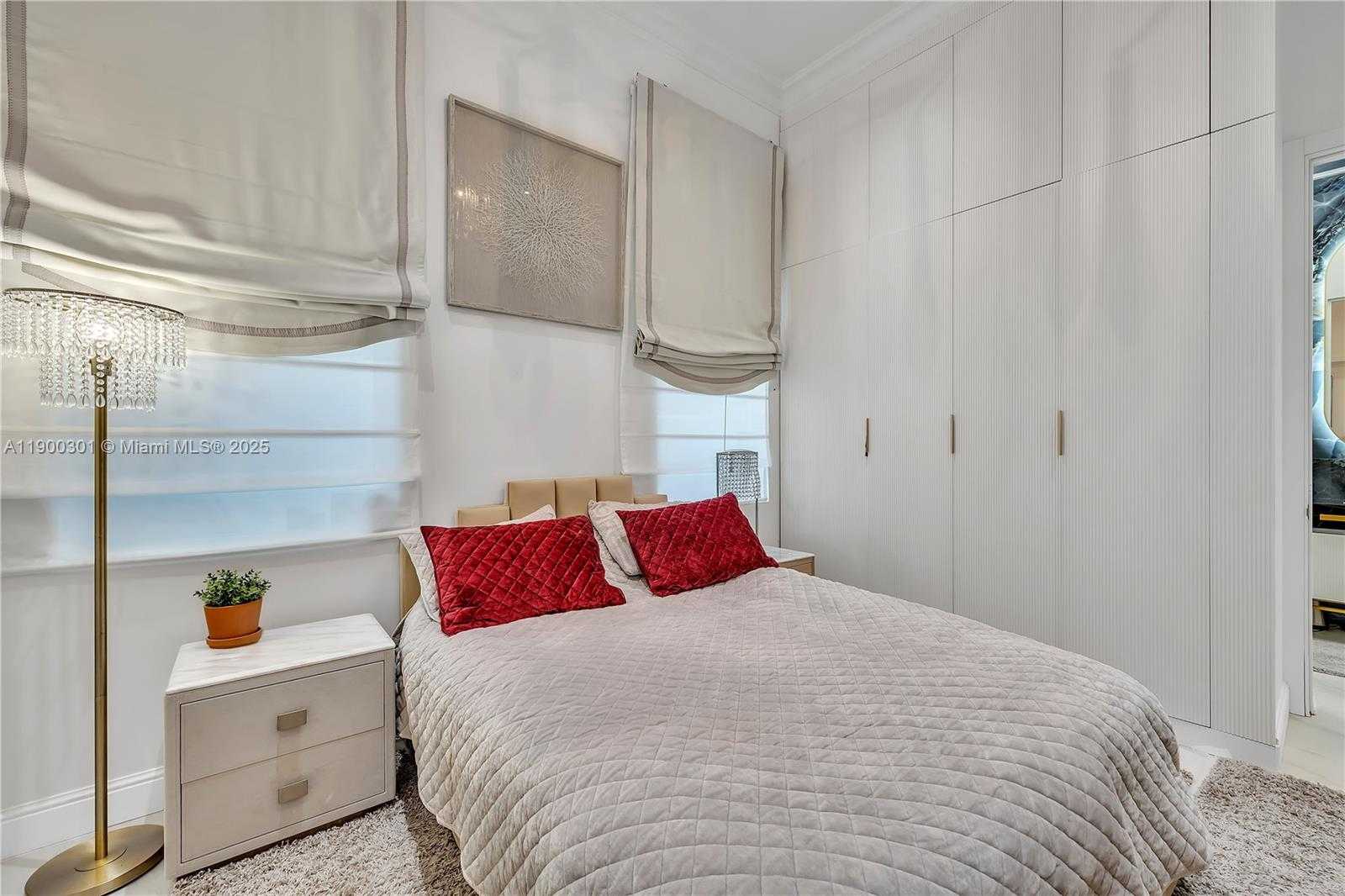 Small Image of 1594 SHORELINE WAY, Hollywood Number 39