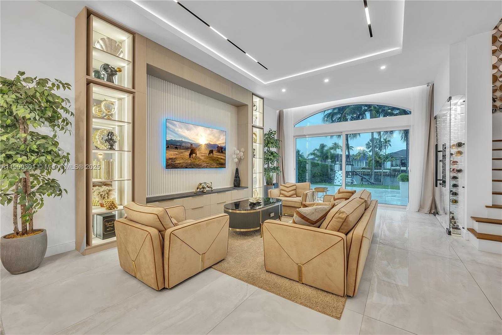 Small Image of 1594 SHORELINE WAY, Hollywood Number 4
