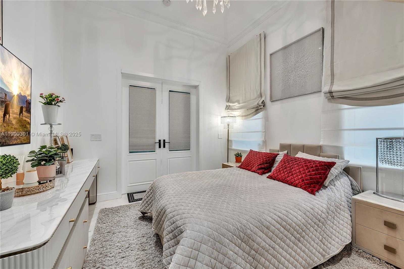 Small Image of 1594 SHORELINE WAY, Hollywood Number 40