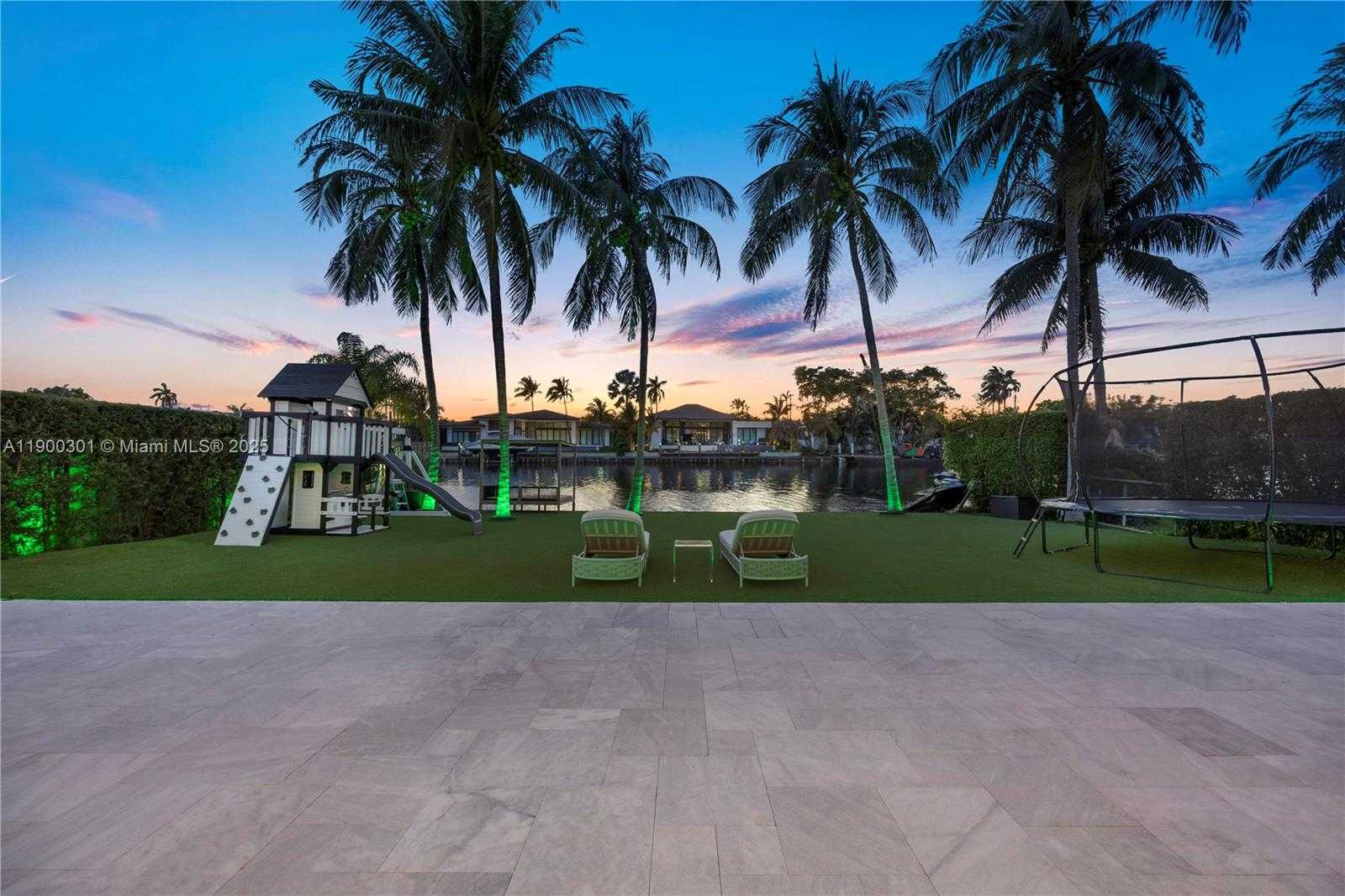 Small Image of 1594 SHORELINE WAY, Hollywood Number 47