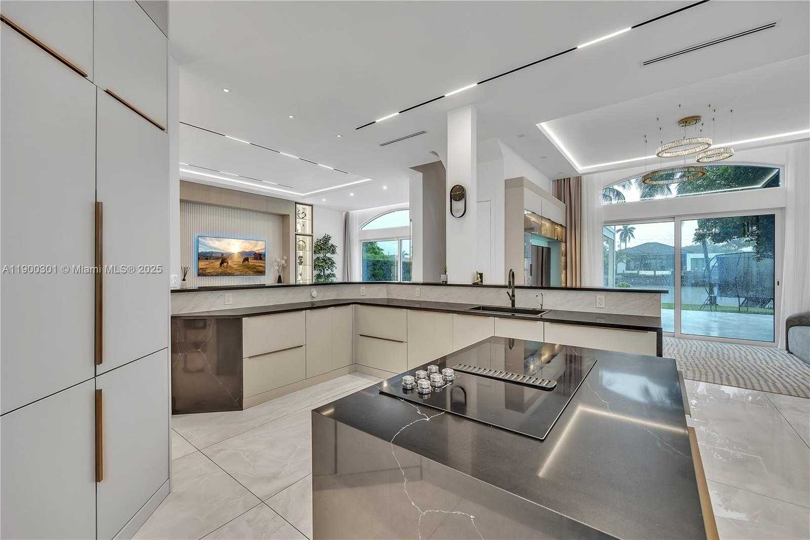 Small Image of 1594 SHORELINE WAY, Hollywood Number 8