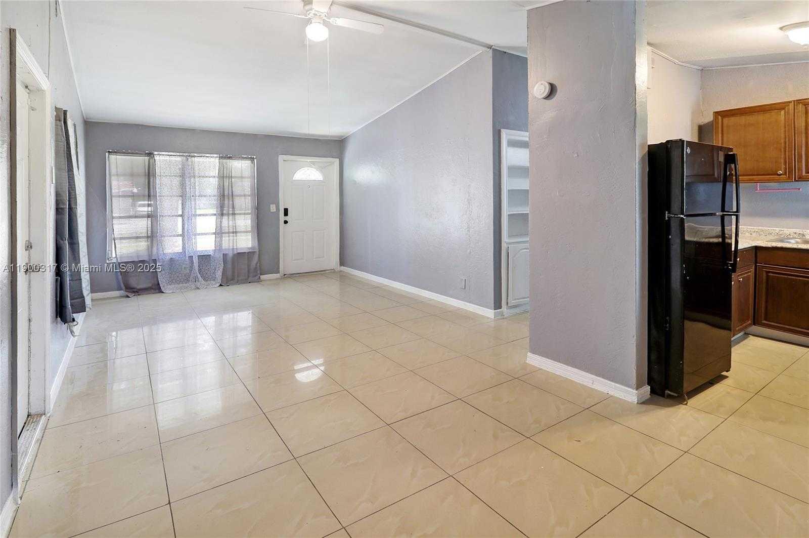 Small Image of 1807 NORTH WEST 15TH AVE, Fort Lauderdale Number 3