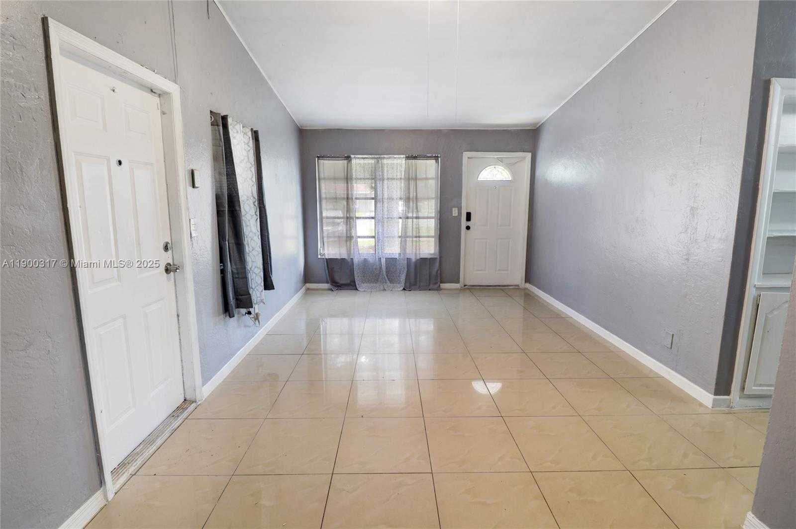 Small Image of 1807 NORTH WEST 15TH AVE, Fort Lauderdale Number 4